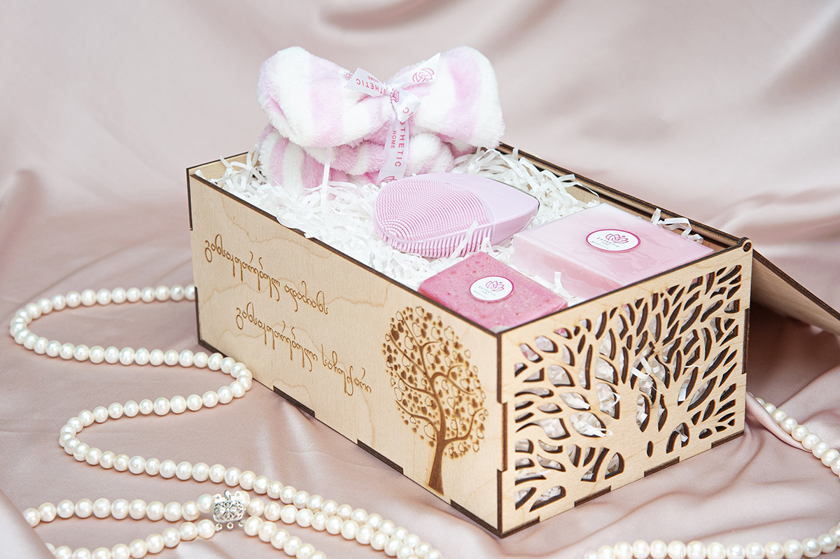 სასაჩუქრე ყუთი #6