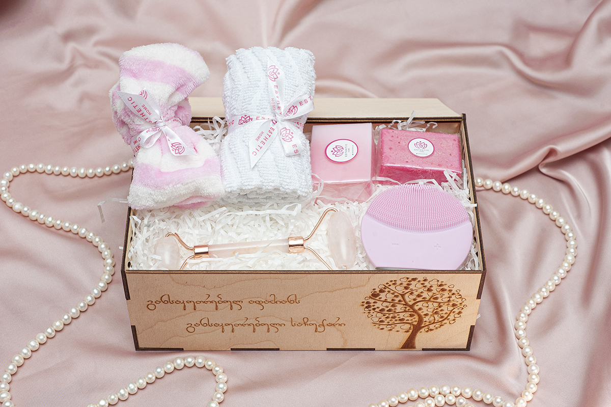 სასაჩუქრე ყუთი #3