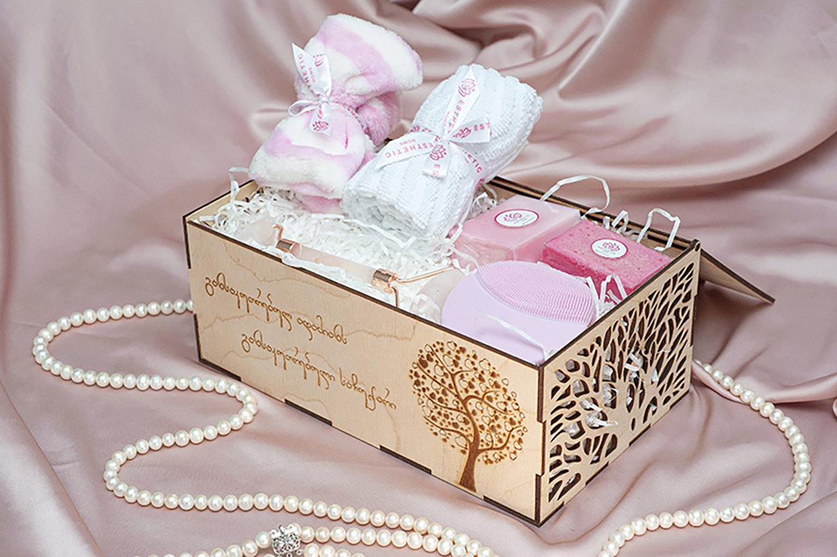 სასაჩუქრე ყუთი #3