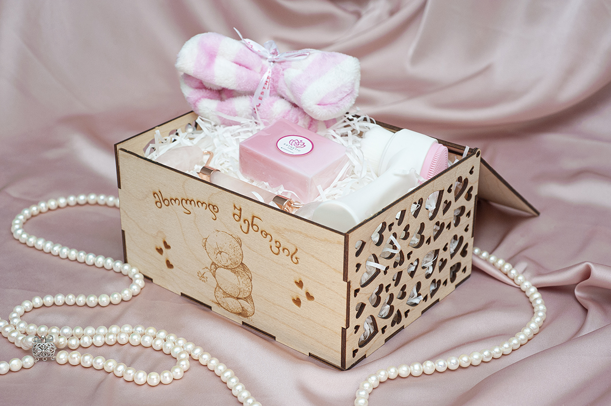 სასაჩუქრე ყუთი #2