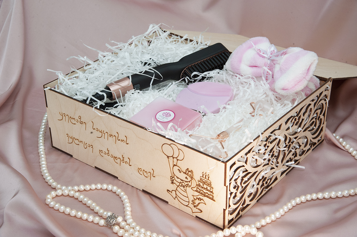 სასაჩუქრე ყუთი #8